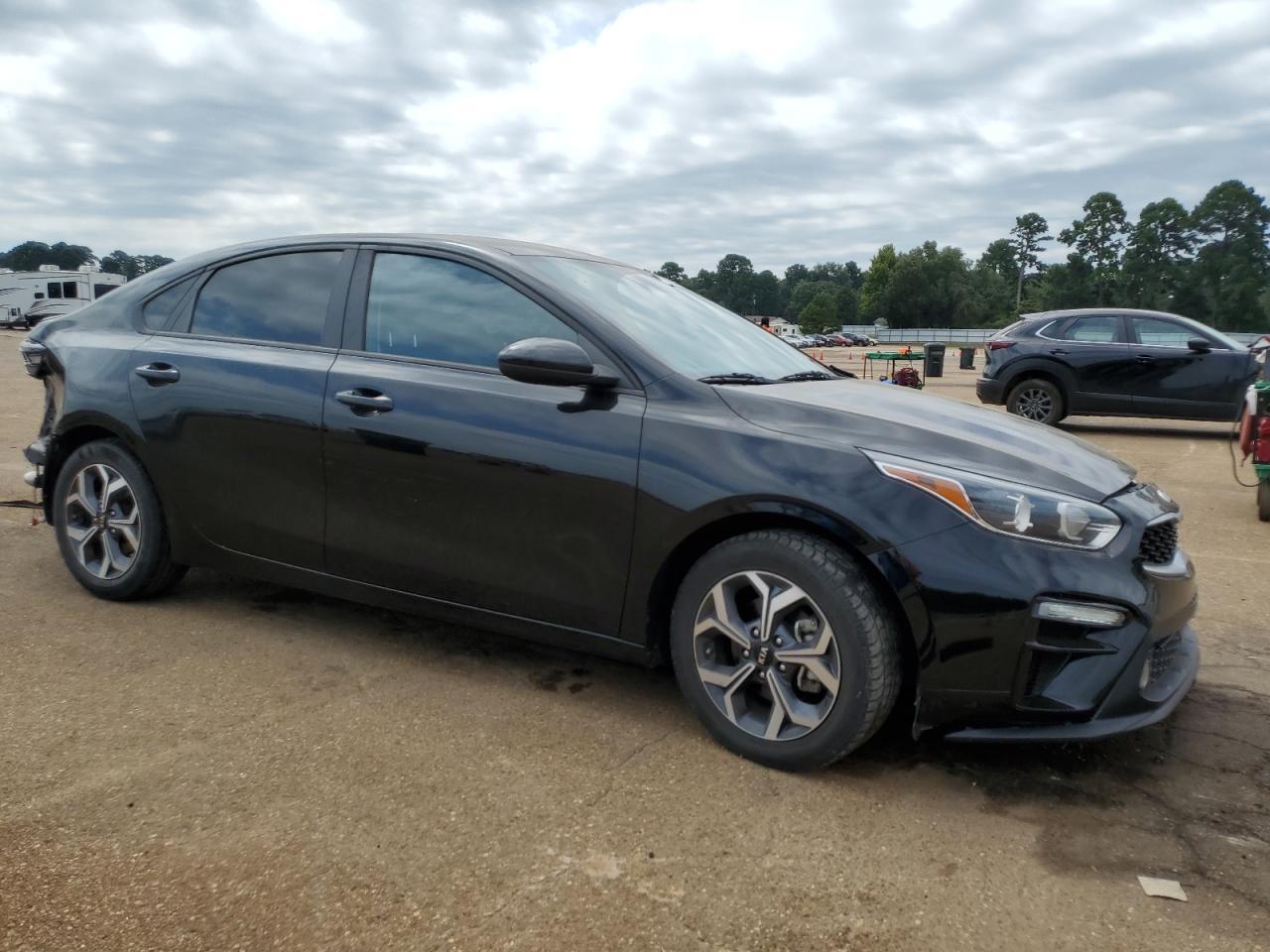 2019 Kia Forte Fe - zdjęcie 4