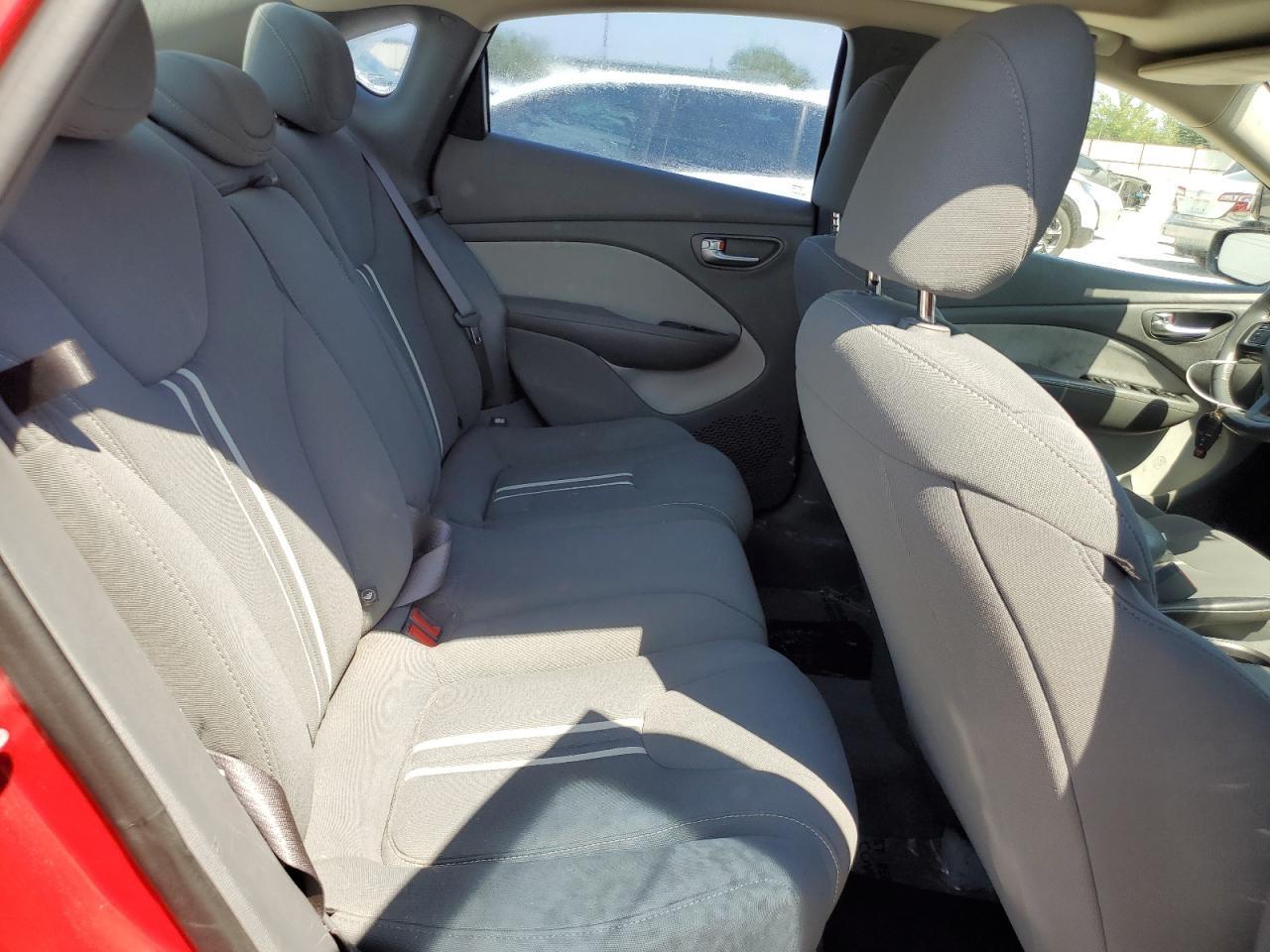 2013 Dodge Dart - zdjęcie 10