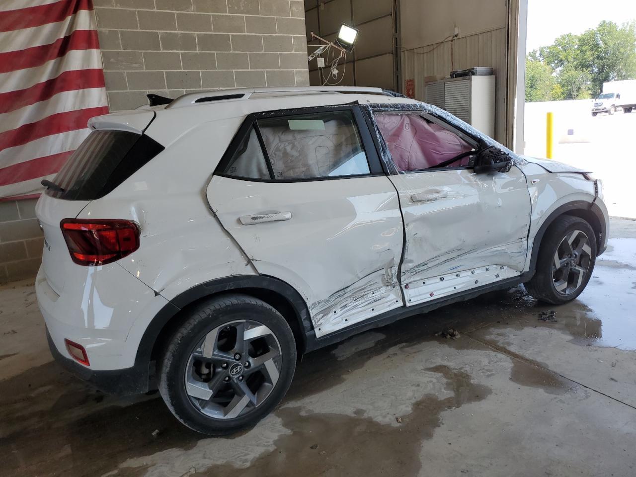 2022 Hyundai Venue Sel - zdjęcie 3