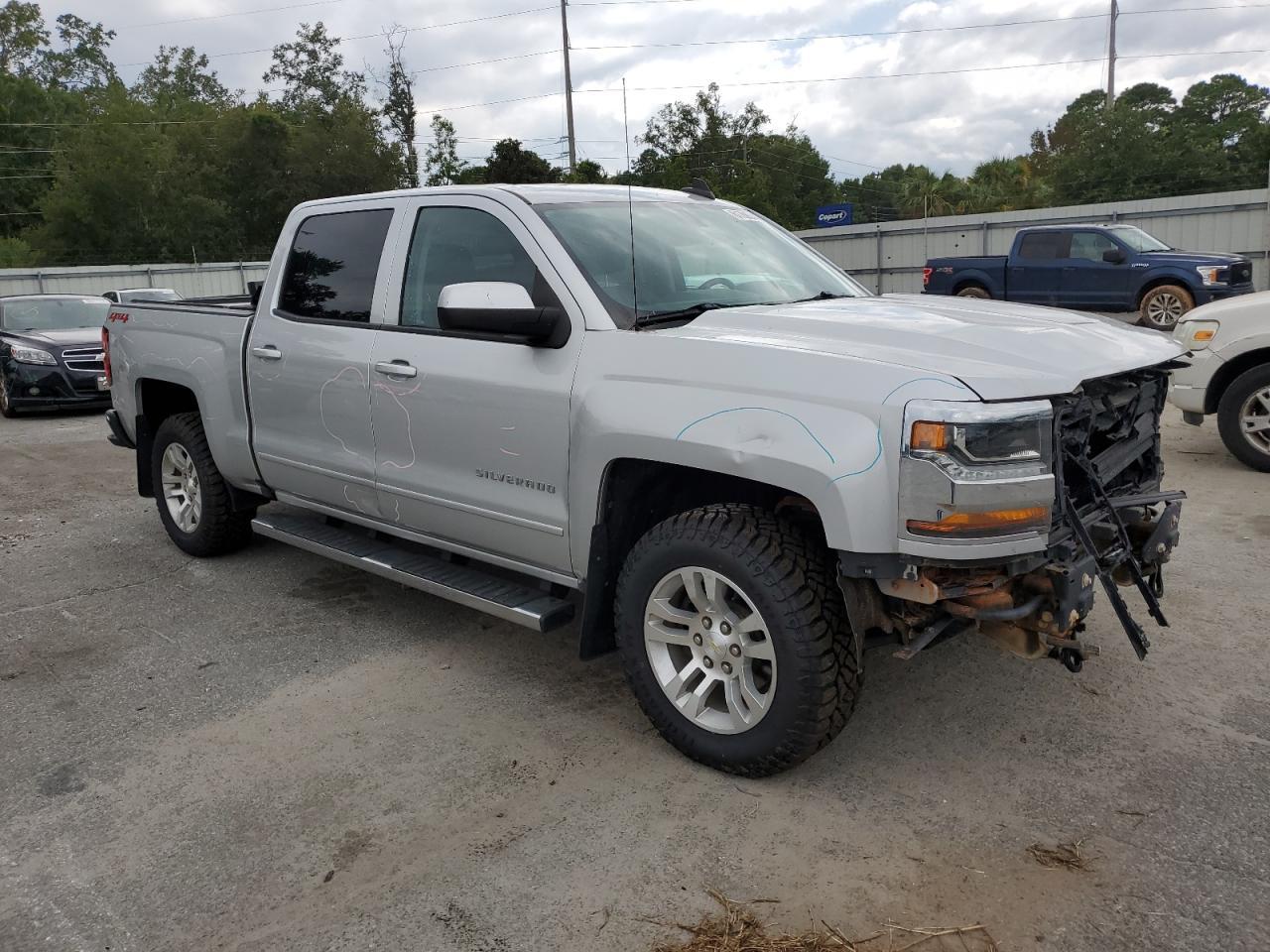 2018 Chevrolet Silverado K1500 Lt - zdjęcie 4