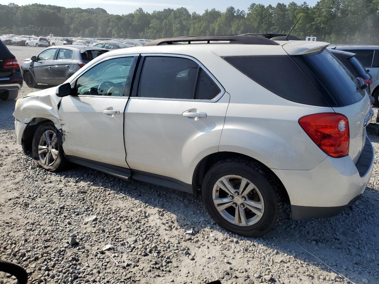 2015 Chevrolet Equinox 4D - zdjęcie 2