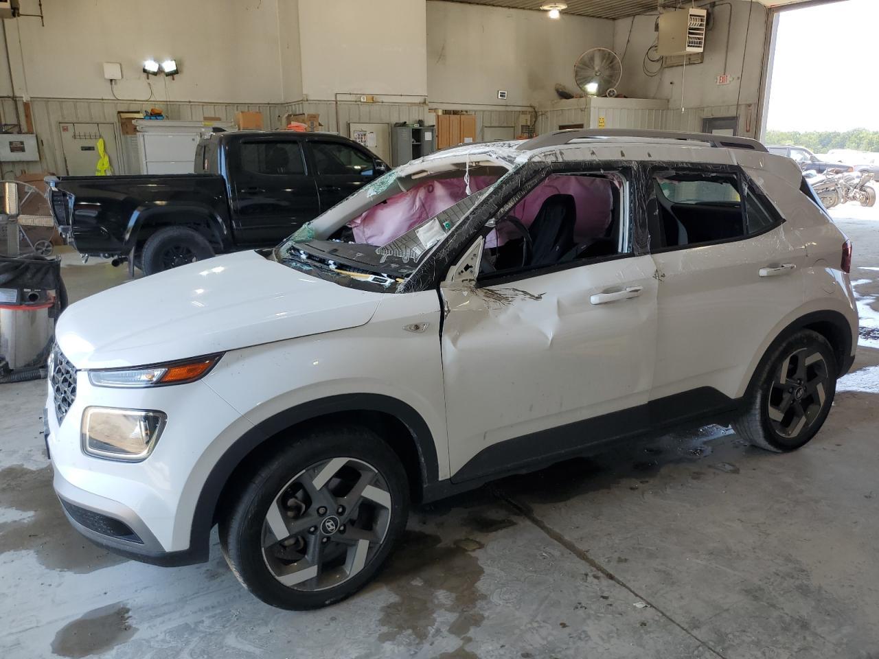 2022 Hyundai Venue Sel - zdjęcie główne