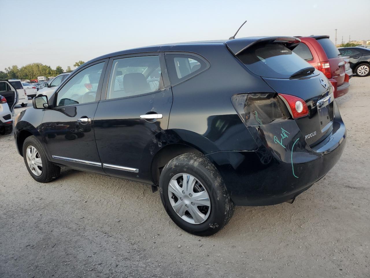 2013 Nissan Rogue S - zdjęcie 2