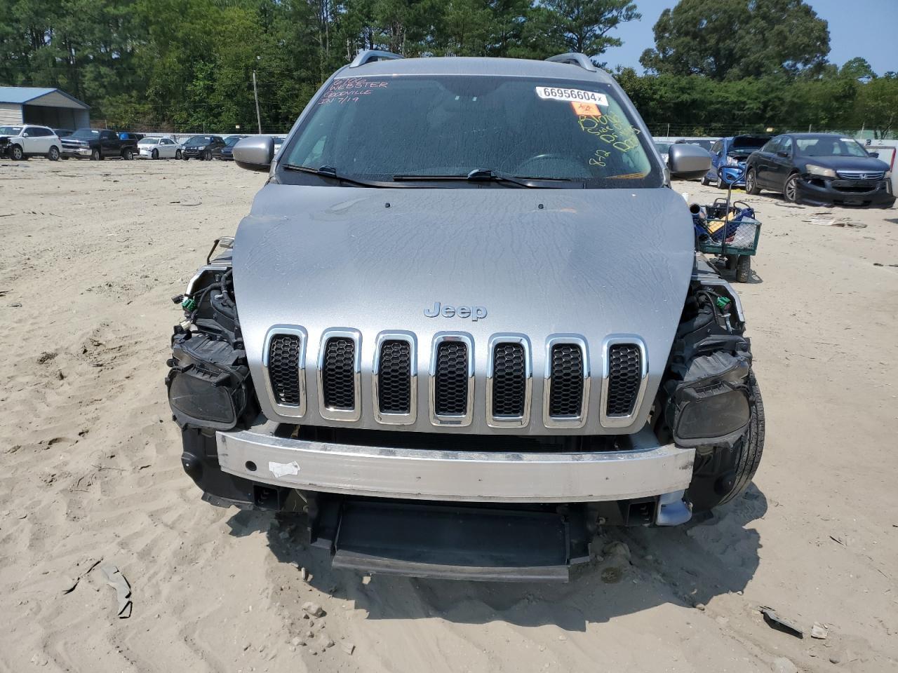 2015 Jeep Cherokee Latitude - zdjęcie 5