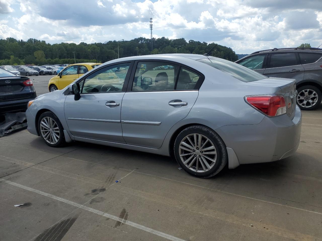 2014 Subaru Impreza - zdjęcie 2