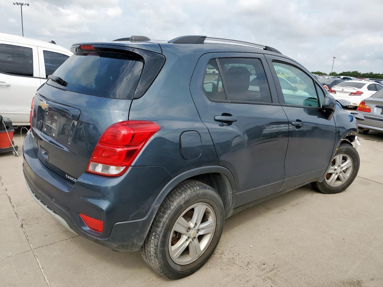 2021 Chevrolet Trax 1Lt - zdjęcie 3
