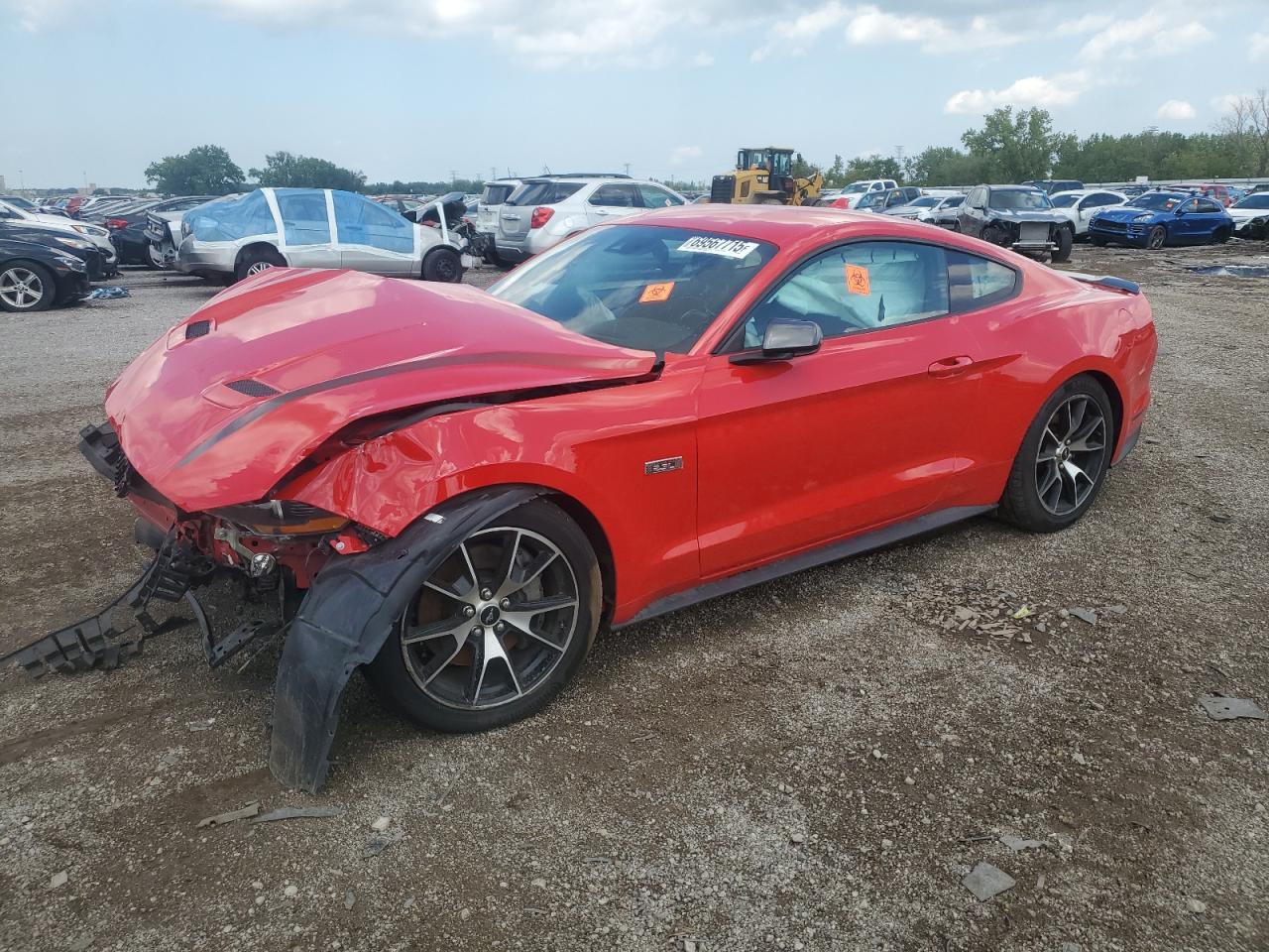 2020 Ford Mustang - zdjęcie główne