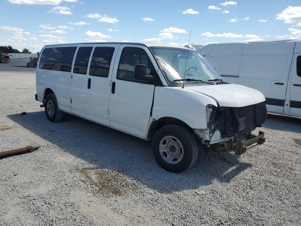 2013 Chevrolet Express G3500 - zdjęcie 4