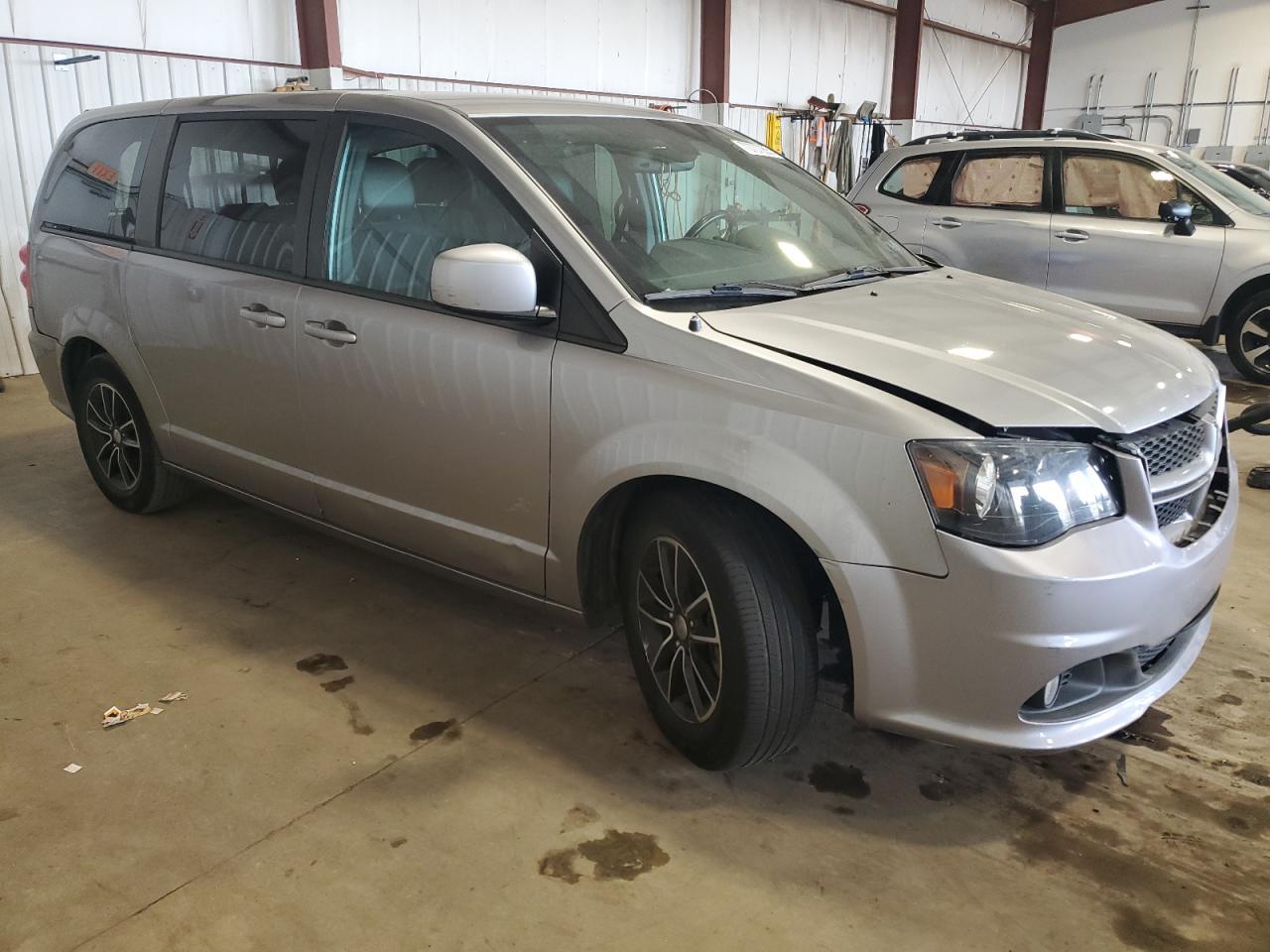 2019 Dodge Caravan - zdjęcie 4