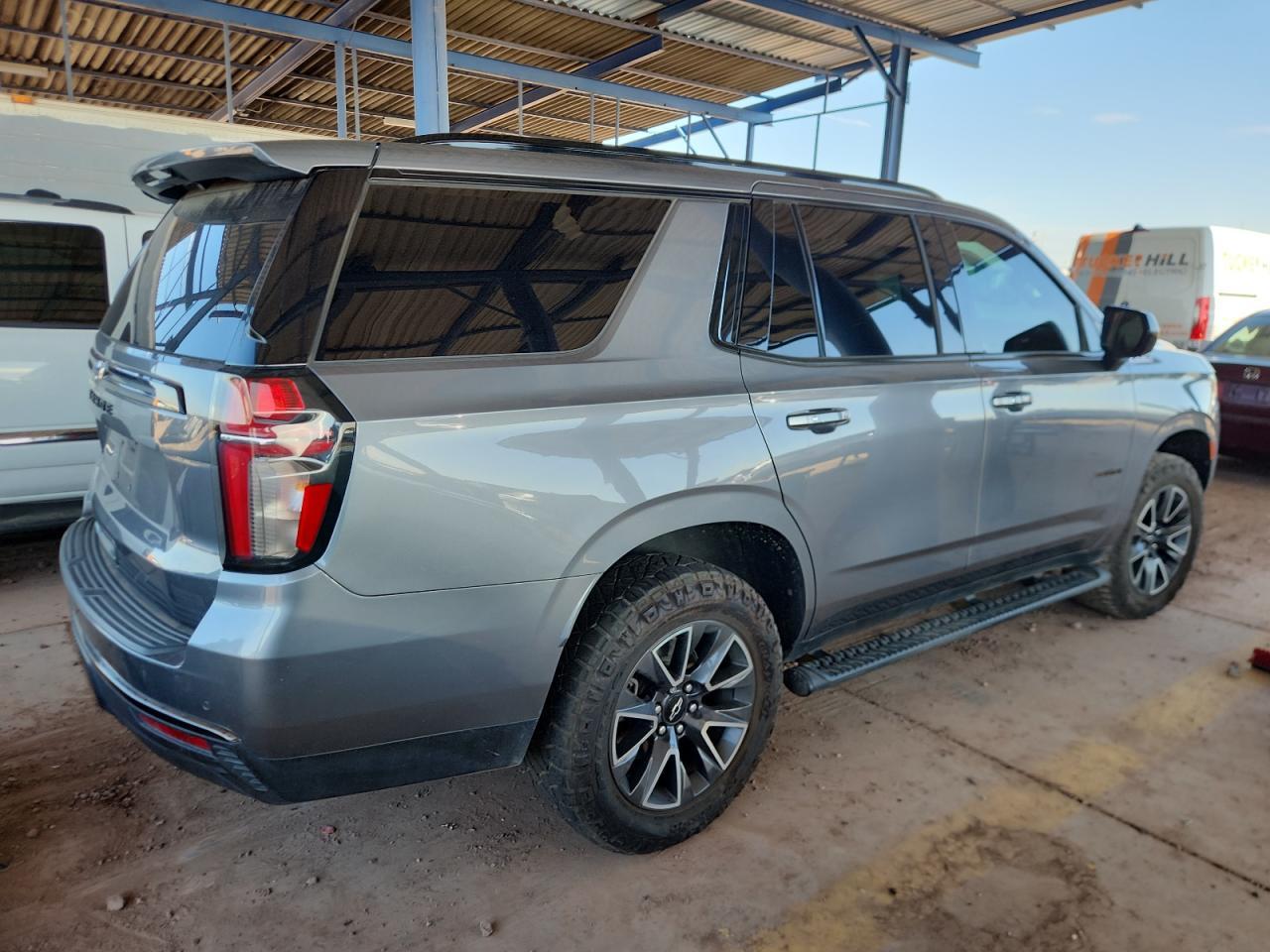 2021 Chevrolet Tahoe K1500 Z71 - zdjęcie 3