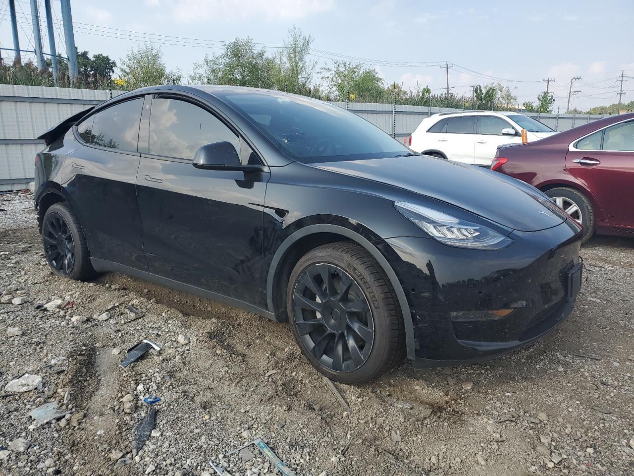 2022 Tesla Model Y - zdjęcie 4