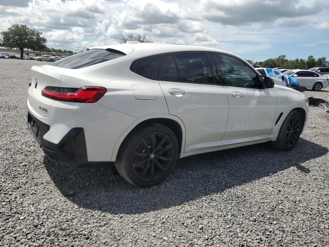 2023 BMW X4 M40I - zdjęcie 3