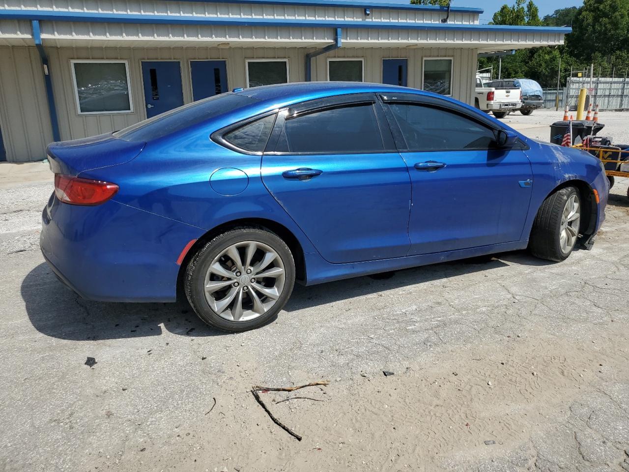 2015 Chrysler 200 S - zdjęcie 3