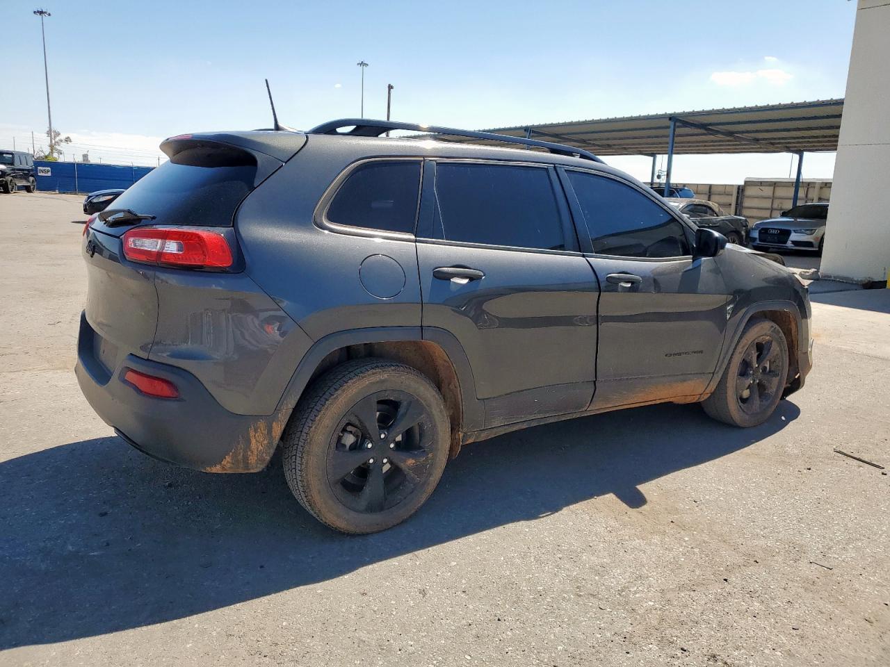 2017 Jeep Cherokee Sport - zdjęcie 3