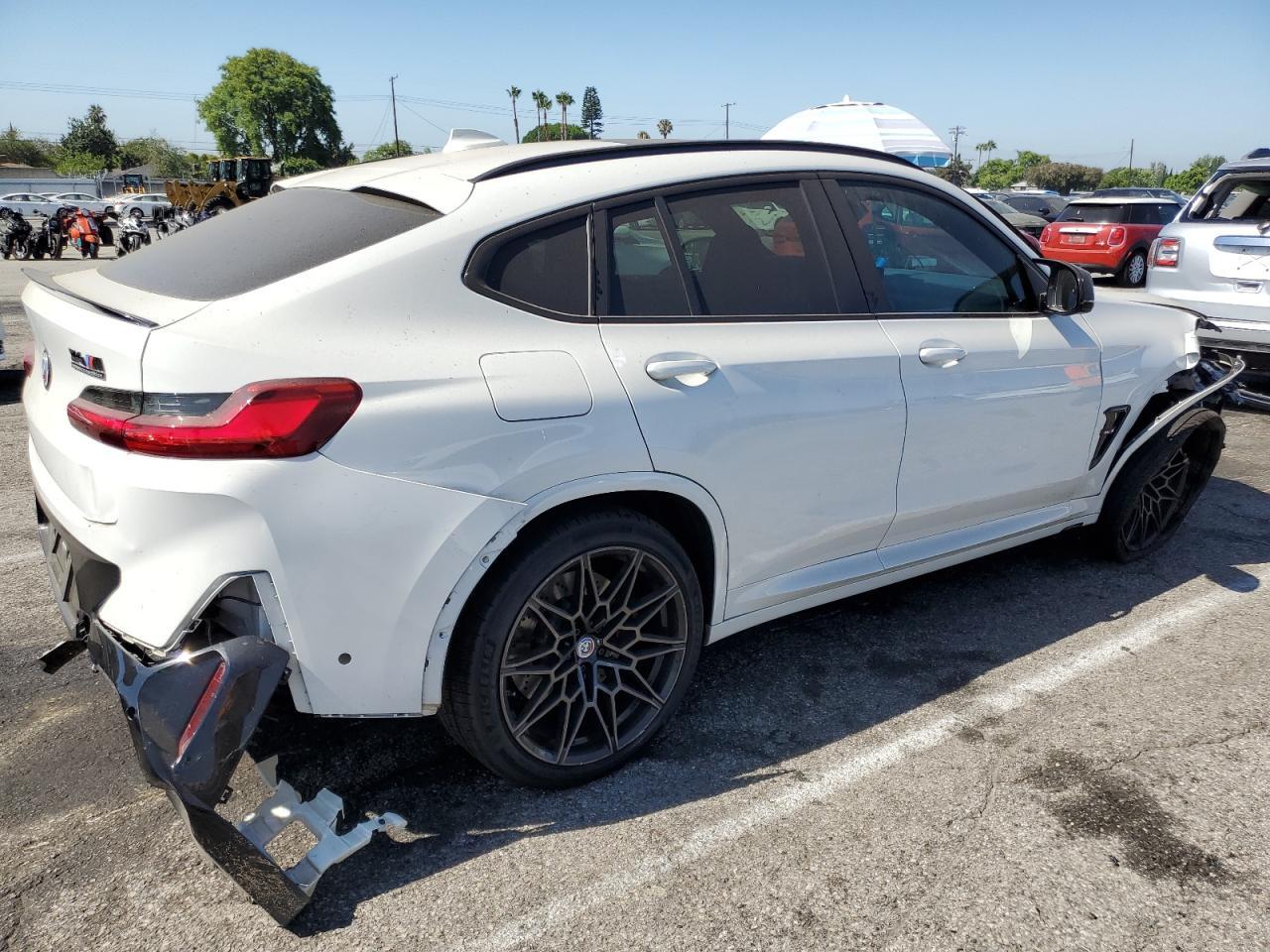 2023 BMW X4 - zdjęcie 3