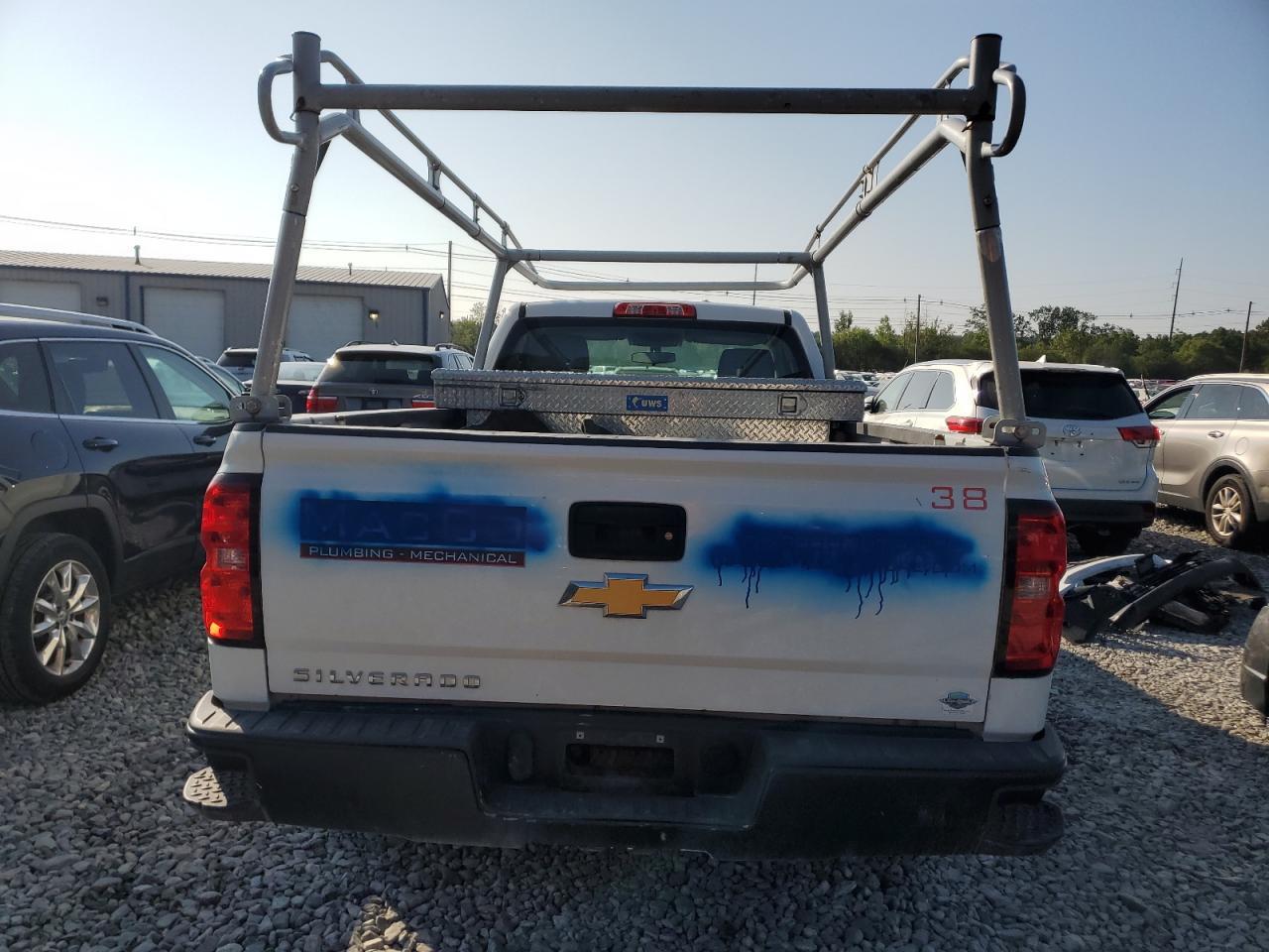 2017 Chevrolet Silverado C1500 - zdjęcie 6