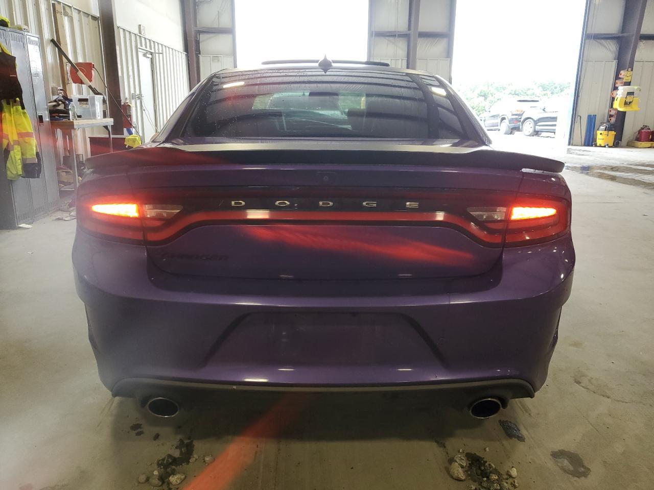 2019 Dodge Charger R/T - zdjęcie 6