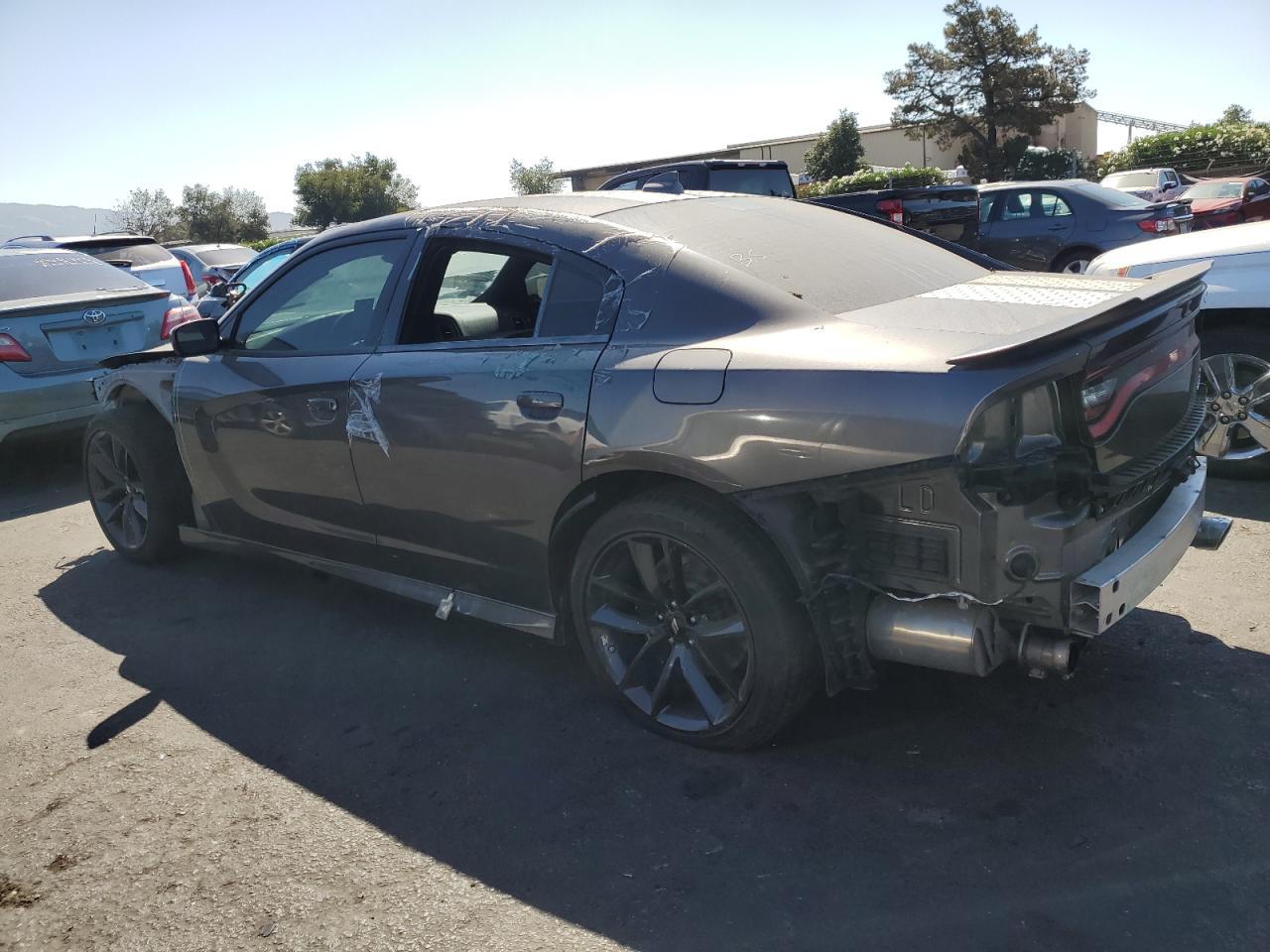 2019 Dodge Charger Scat Pack - zdjęcie 2