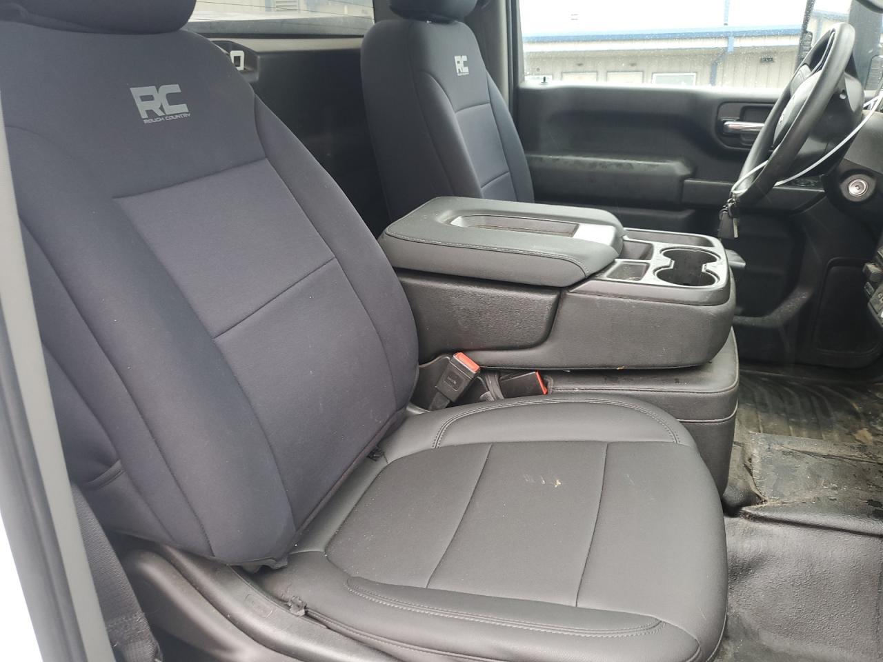 2023 Chevrolet Silverado C2500 Heavy Duty - zdjęcie 10