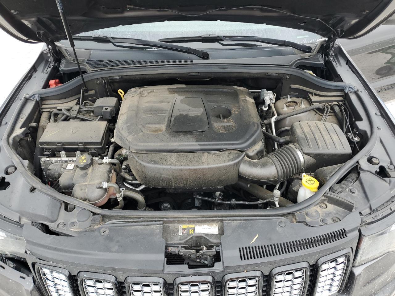 2019 Jeep Grand Cherokee Laredo - zdjęcie 12