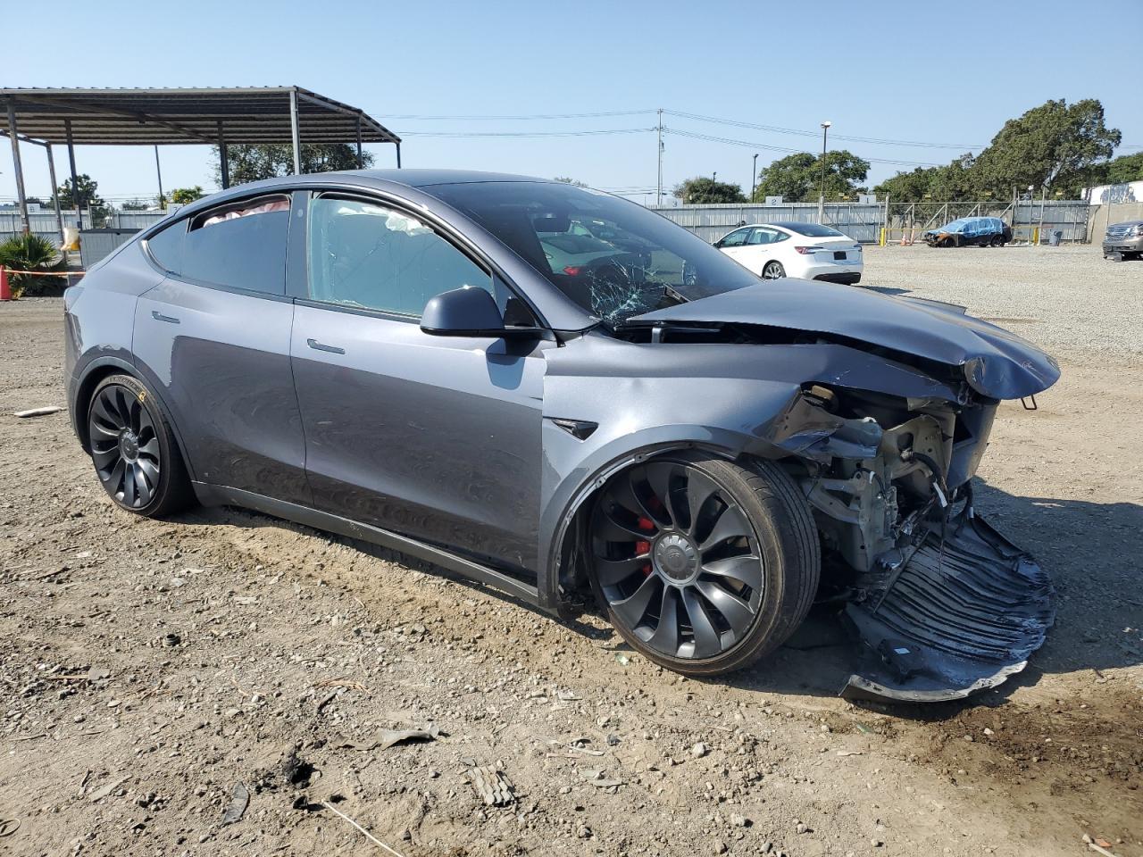 2022 Tesla Model Y - zdjęcie 4