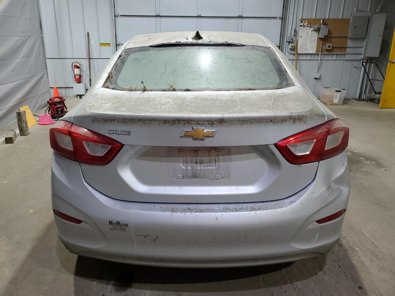 2017 Chevrolet Cruze Ls - zdjęcie 6