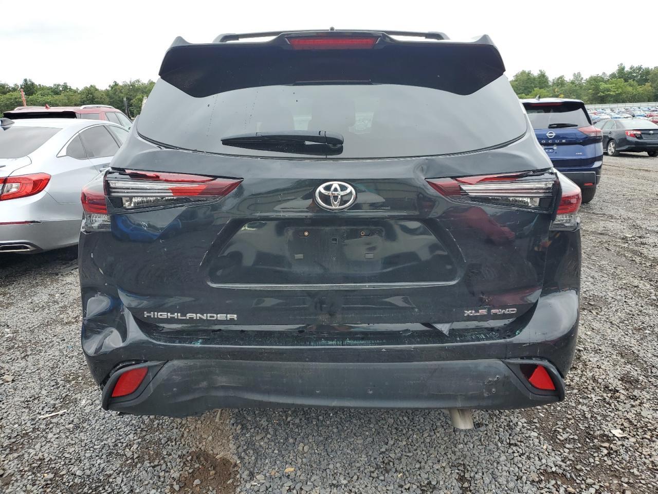 2024 Toyota Highlander Le - zdjęcie 6