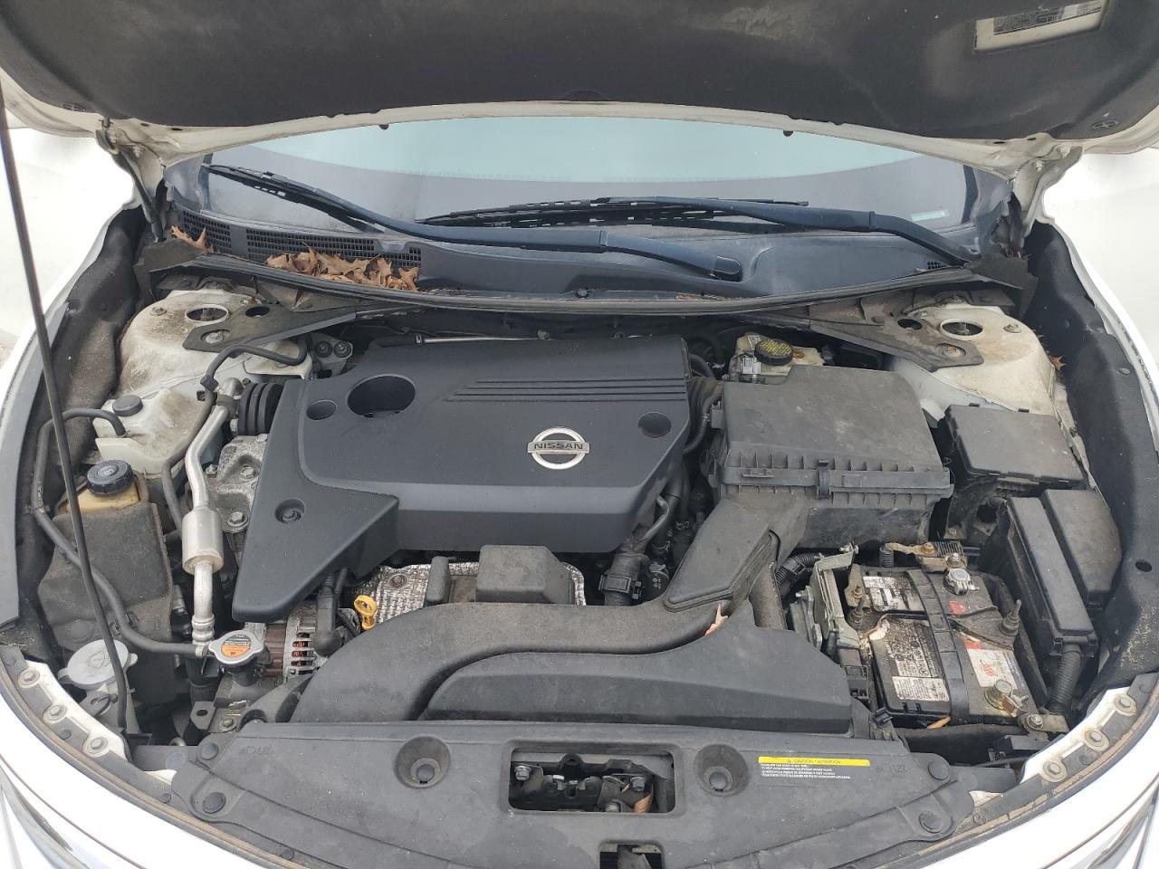 2015 Niss Altima - zdjęcie 11