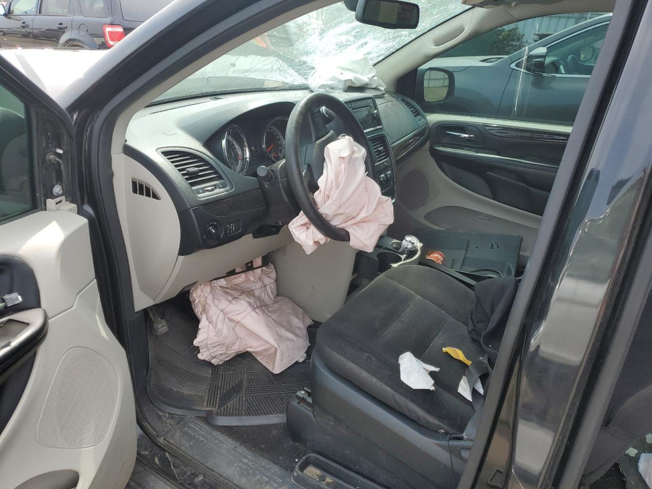 2018 Dodge Caravan - zdjęcie 8