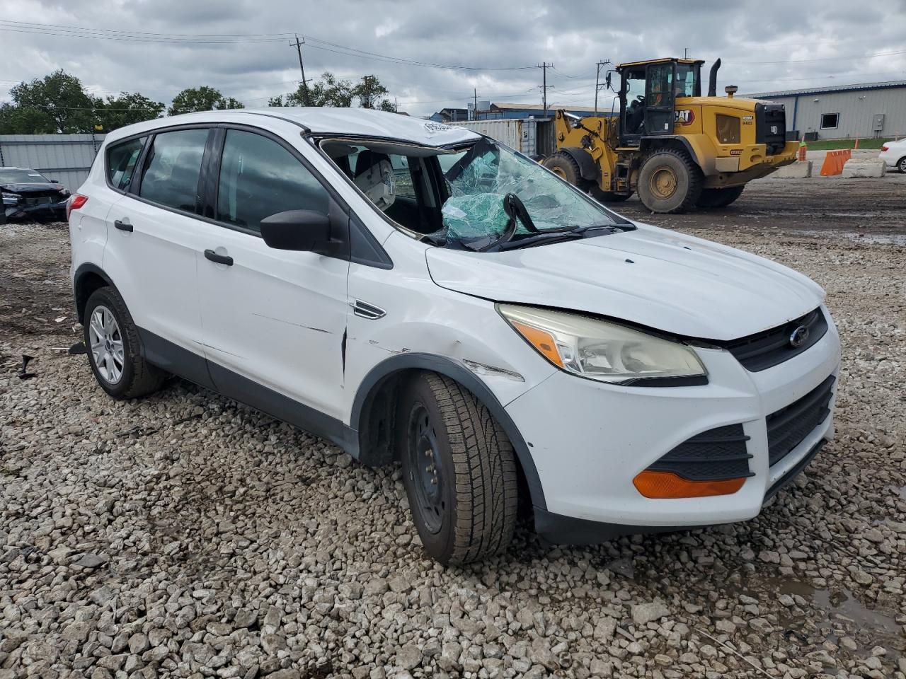 2015 Ford Escape S - zdjęcie 4