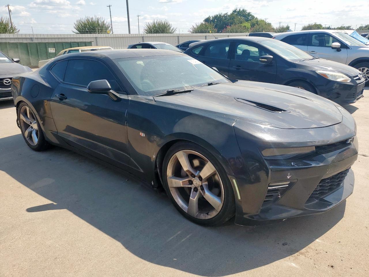 2017 Chevrolet Camaro - zdjęcie 4