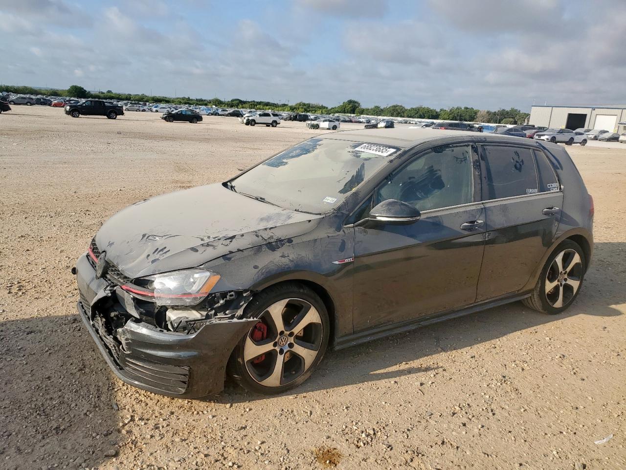 2017 Volkswagen GTI - zdjęcie główne