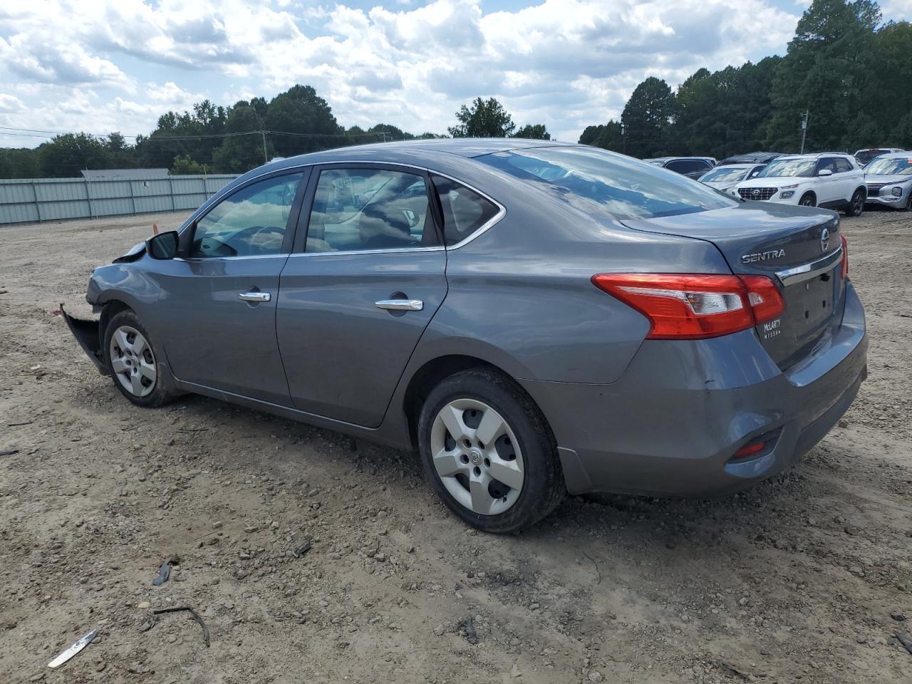 2016 Nissan Sentra S - zdjęcie 2