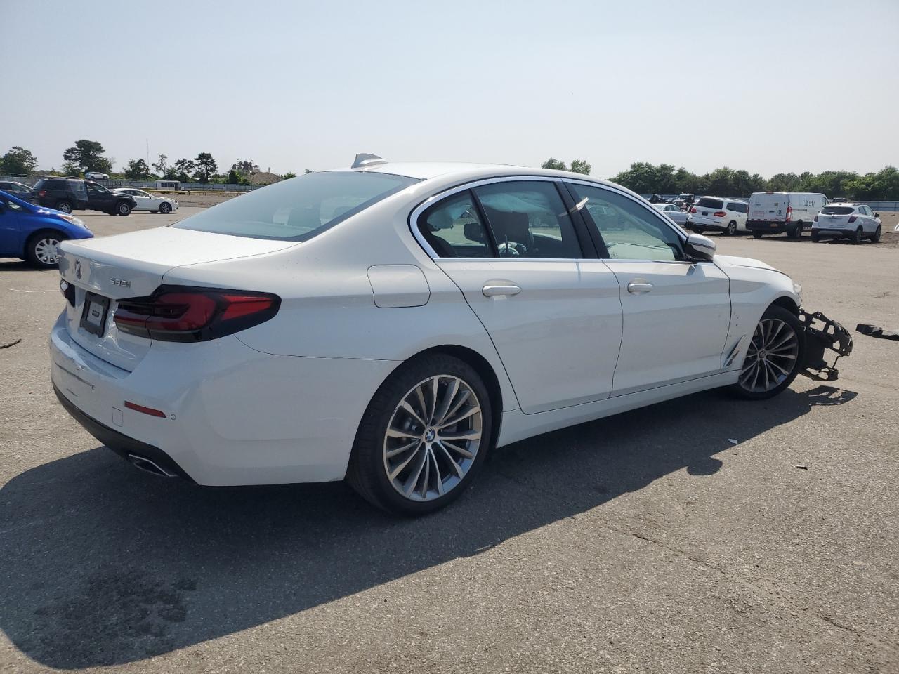 2023 BMW 530 Xi - zdjęcie 3