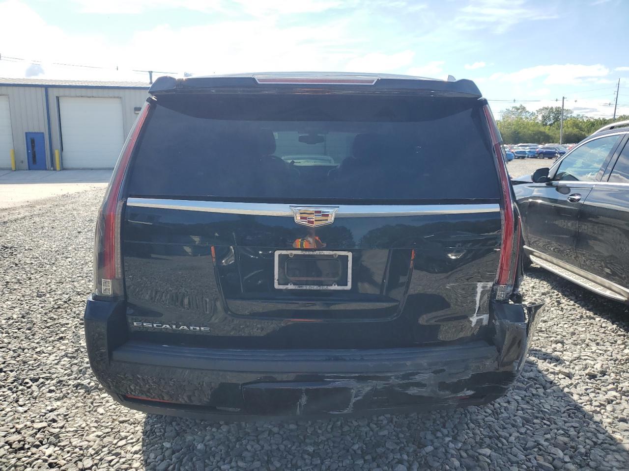 2017 Cadillac Escalade - zdjęcie 6