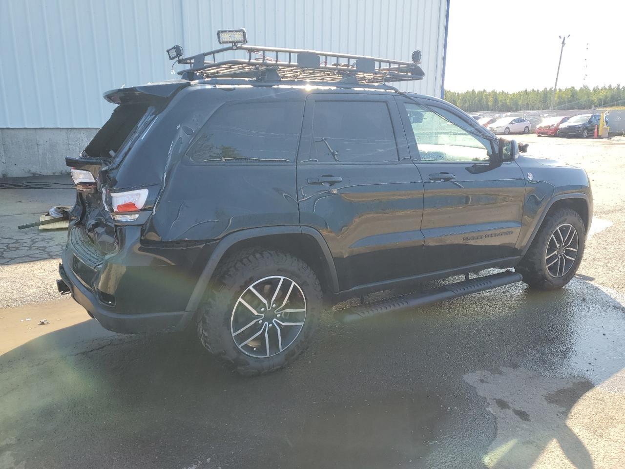 2019 Jeep Grand Cherokee Trailhawk - zdjęcie 3