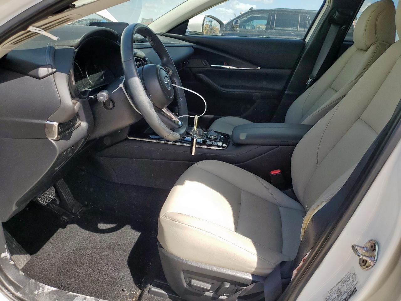 2021 Mazda CX-30 - zdjęcie 7