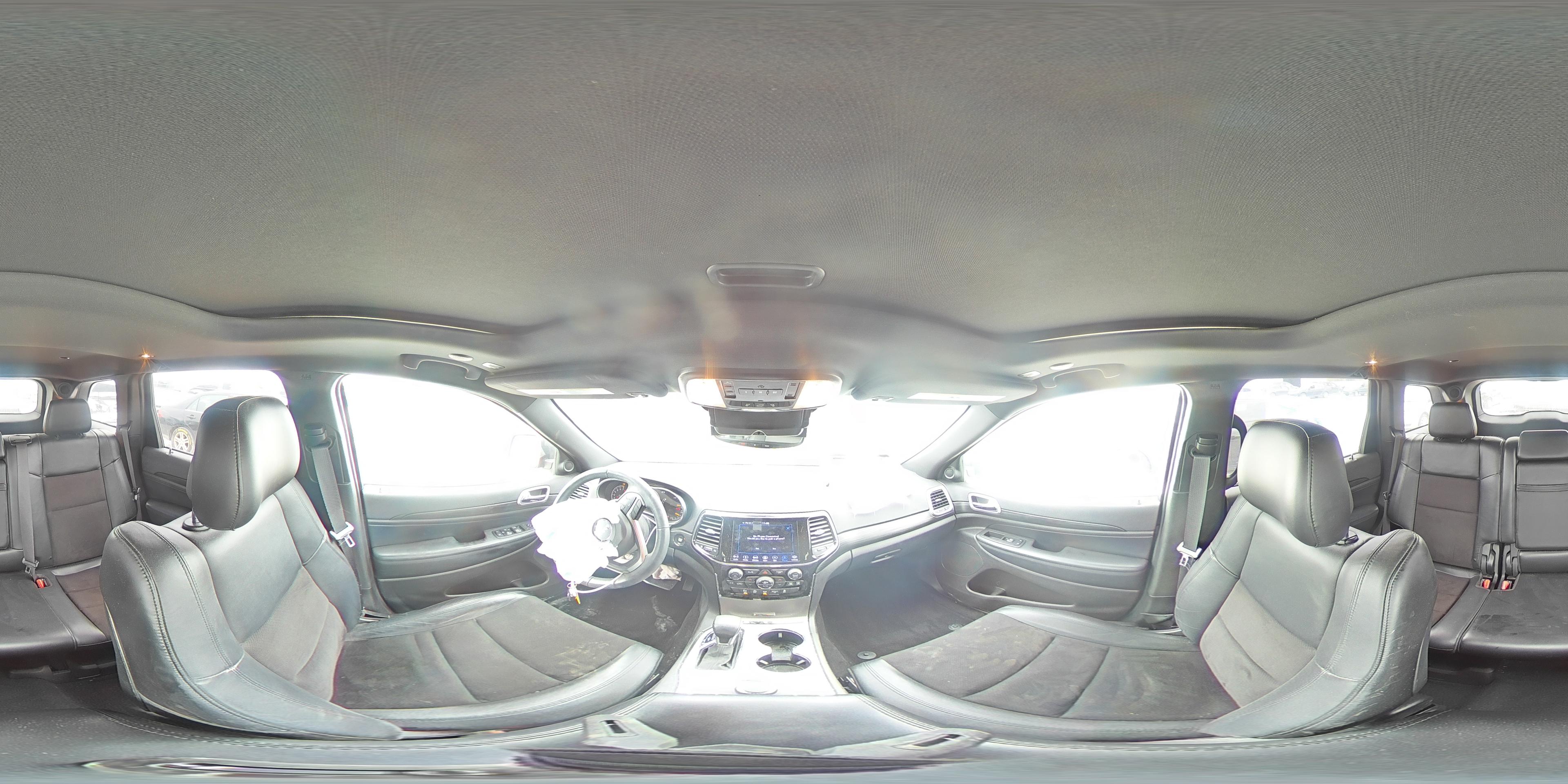 2019 Jeep Grand Cherokee Laredo - zdjęcie 15