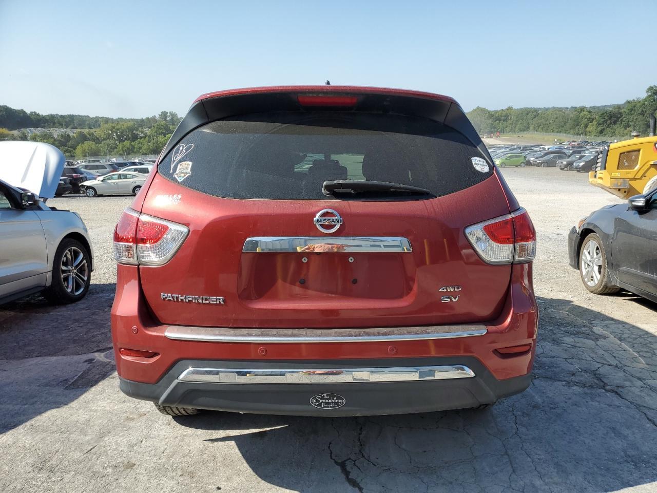 2016 Nissan Pathfinder - zdjęcie 6
