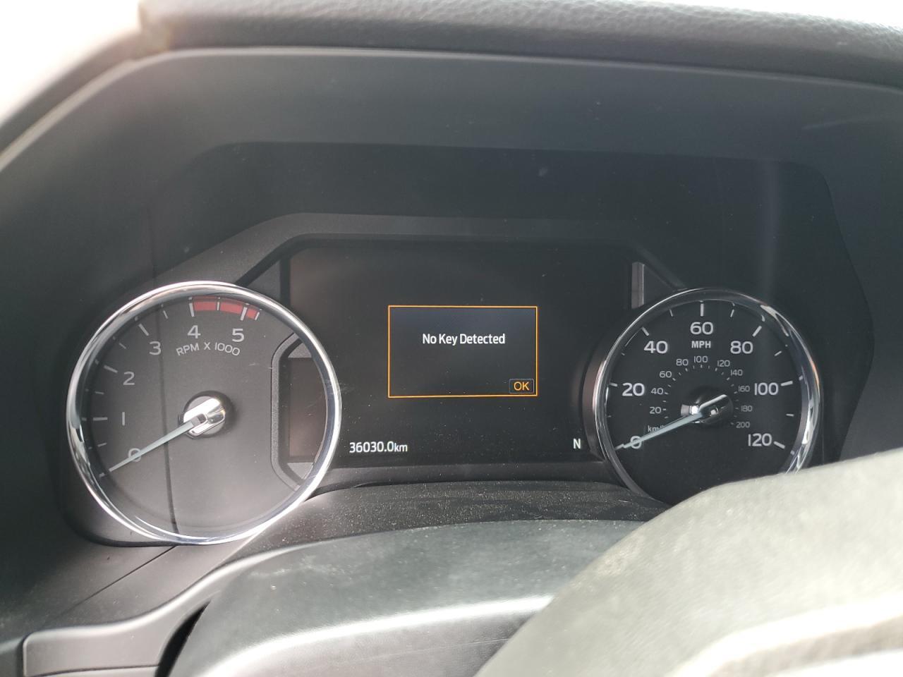 2021 Ford F350 Super Duty - zdjęcie 9