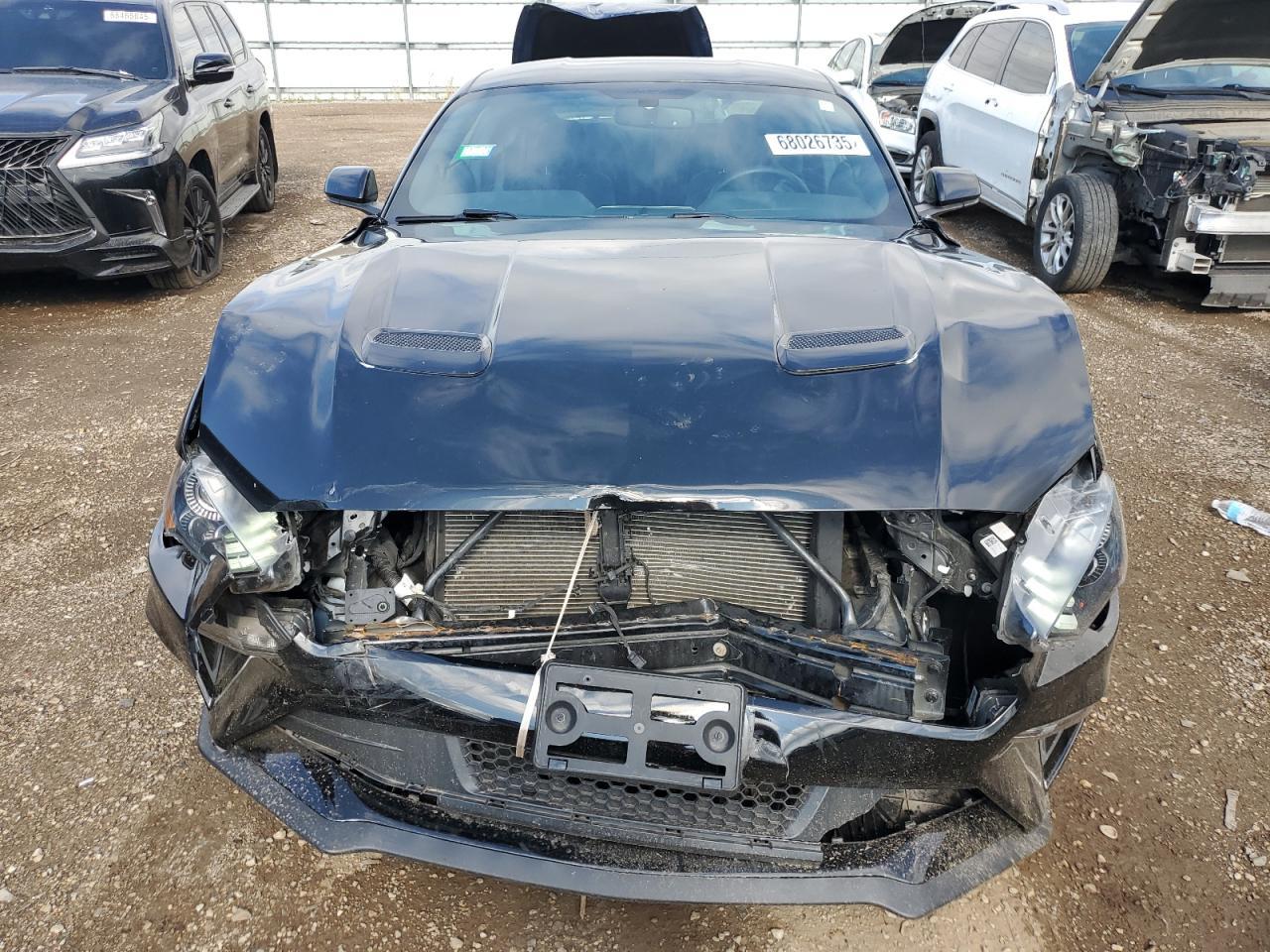 2019 Ford Mustang - zdjęcie 5