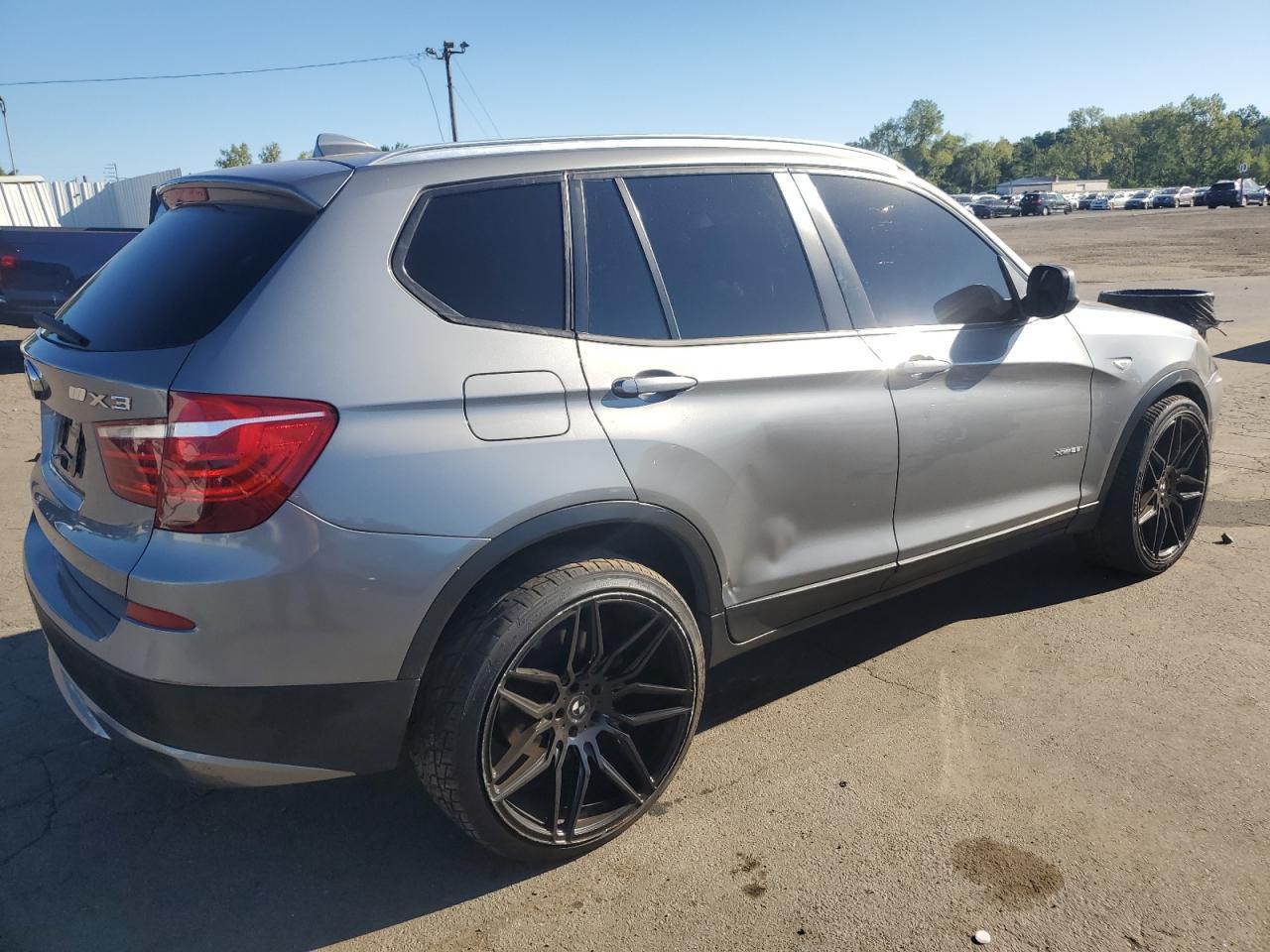 2013 BMW X3 xDrive28I - zdjęcie 3