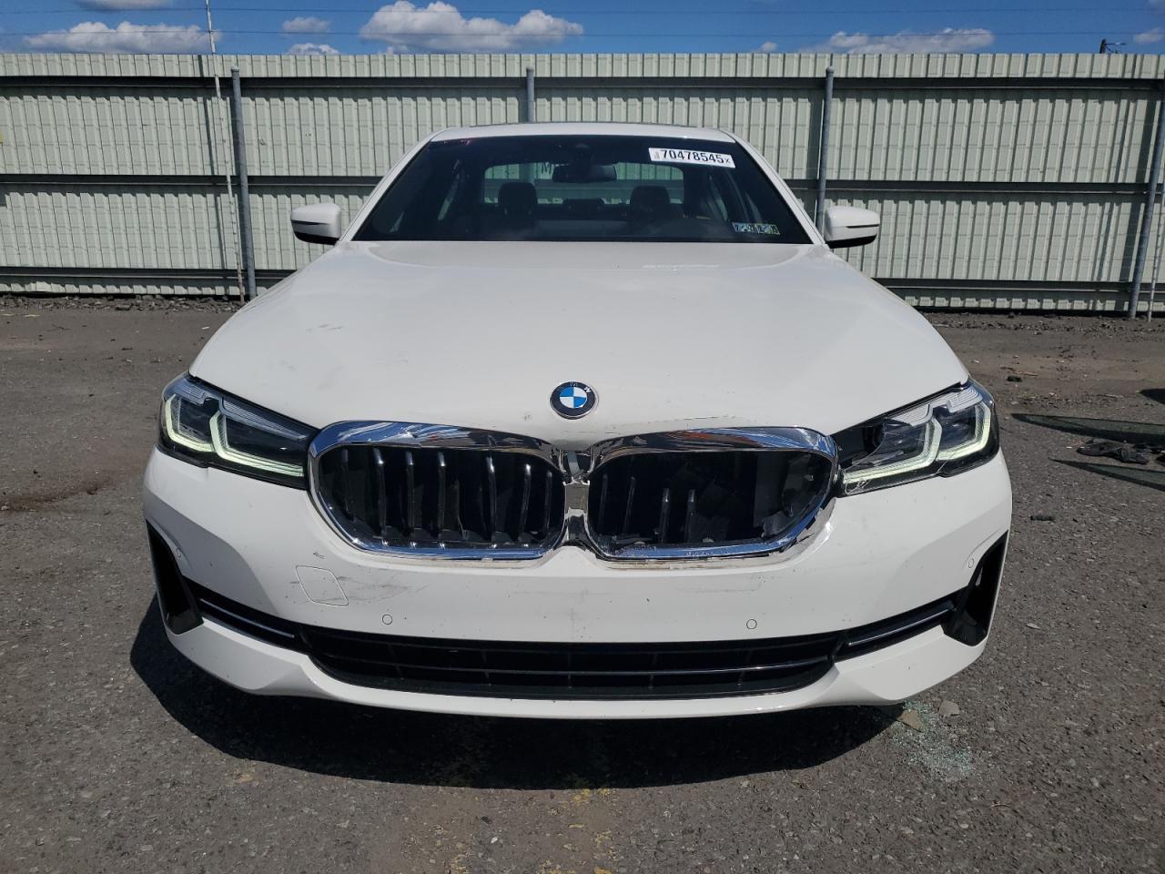 2021 BMW Seria 5 - zdjęcie 5