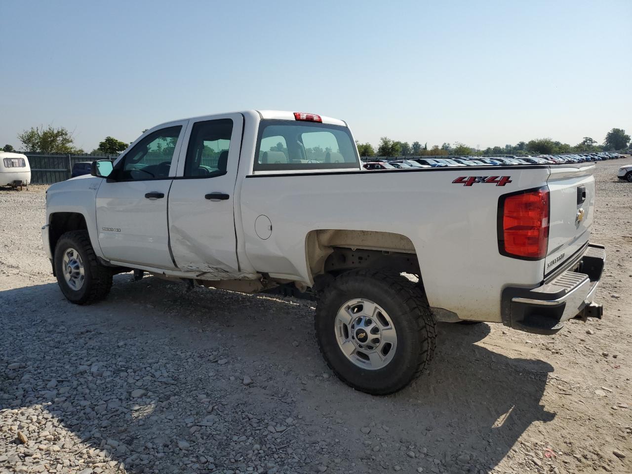 2018 Chevrolet Silverado K2500 Heavy Duty - zdjęcie 2