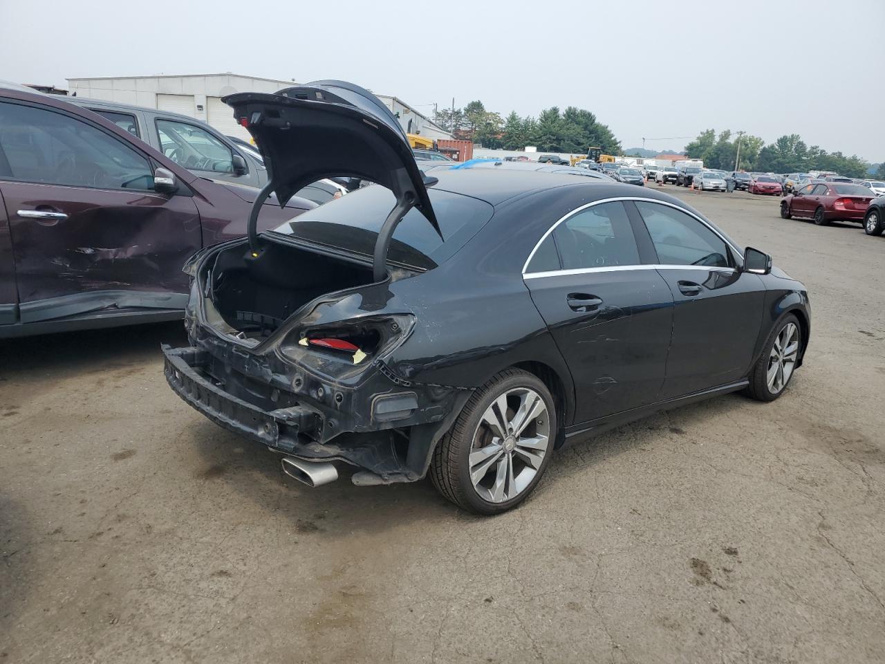 2014 Mercedes-Benz Cla 250 - zdjęcie 3