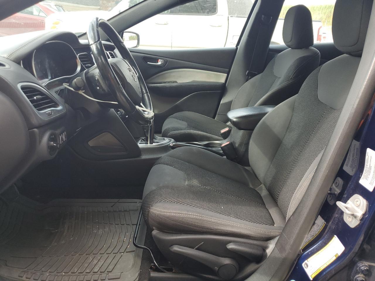 2016 Dodge Dart Sxt - zdjęcie 7