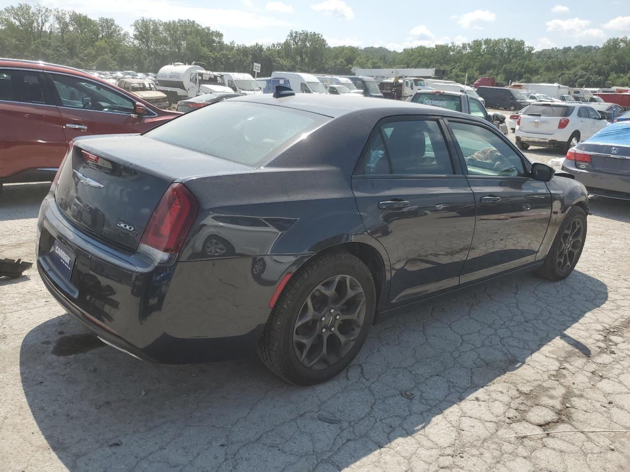 2019 Chrysler 300 S - zdjęcie 3