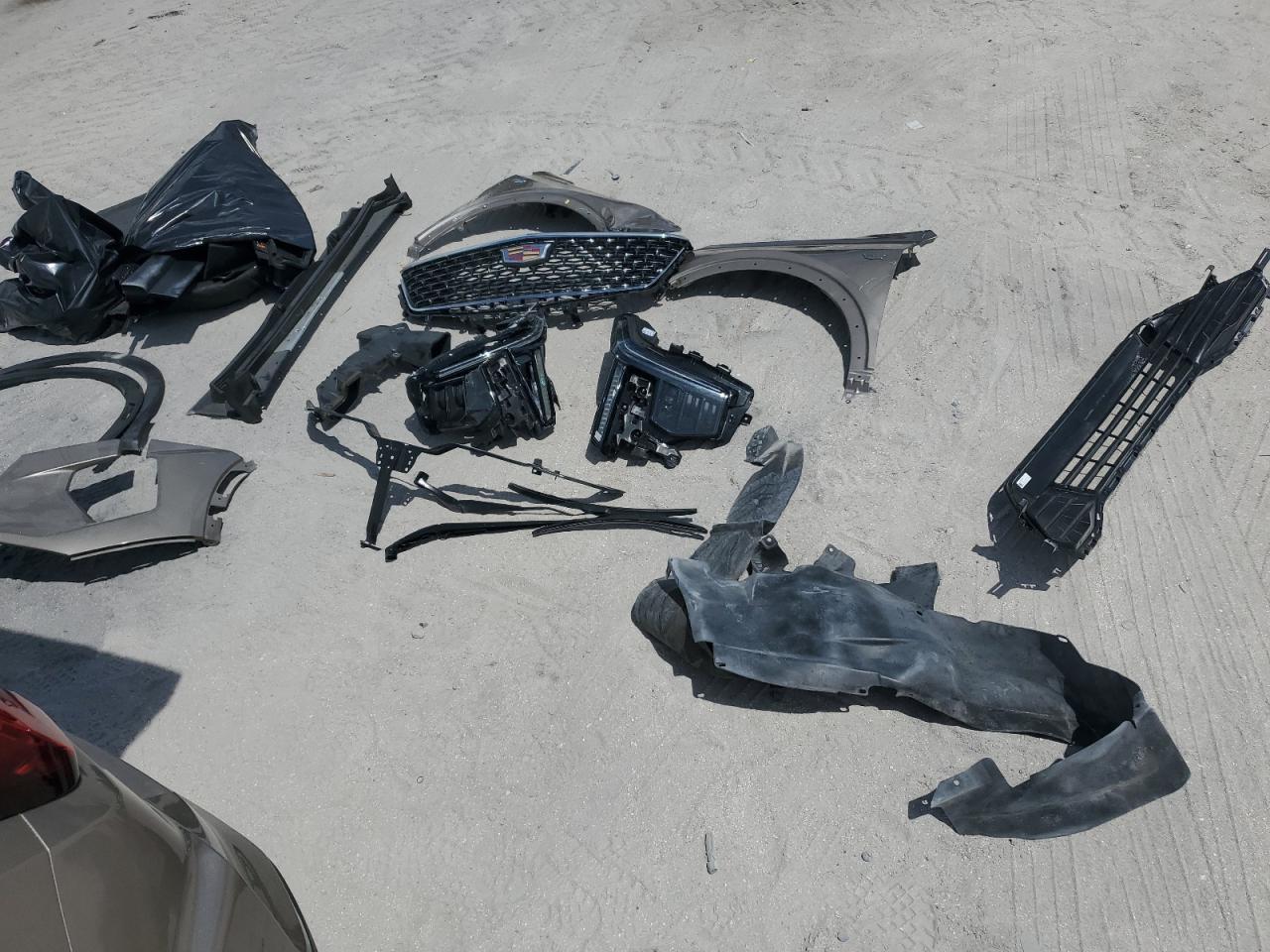 2024 Cadillac XT4 - zdjęcie 13