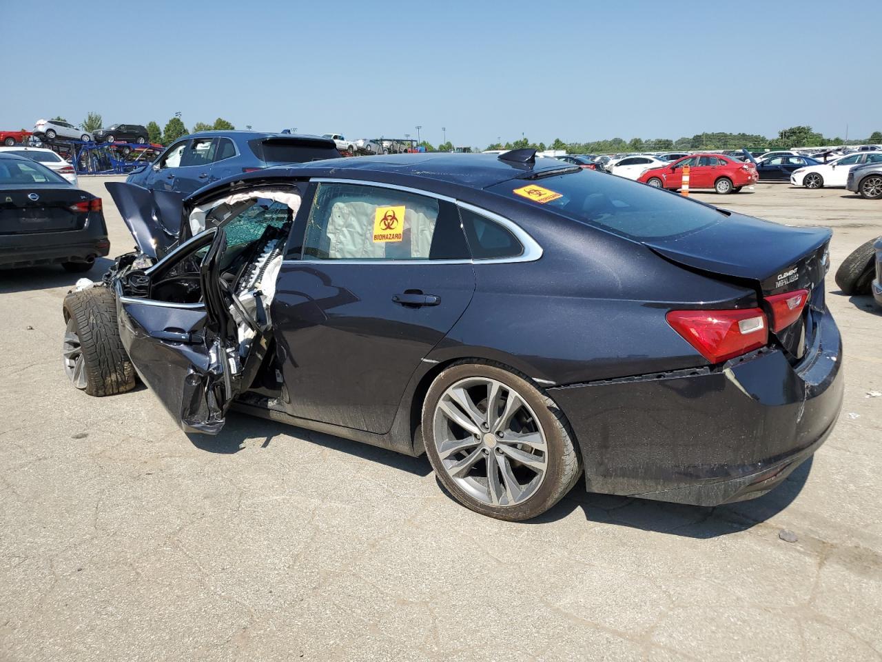 2023 Chevrolet Malibu Lt - zdjęcie 2