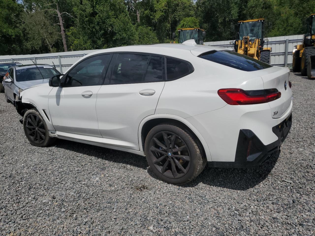 2023 BMW X4 M40I - zdjęcie 2